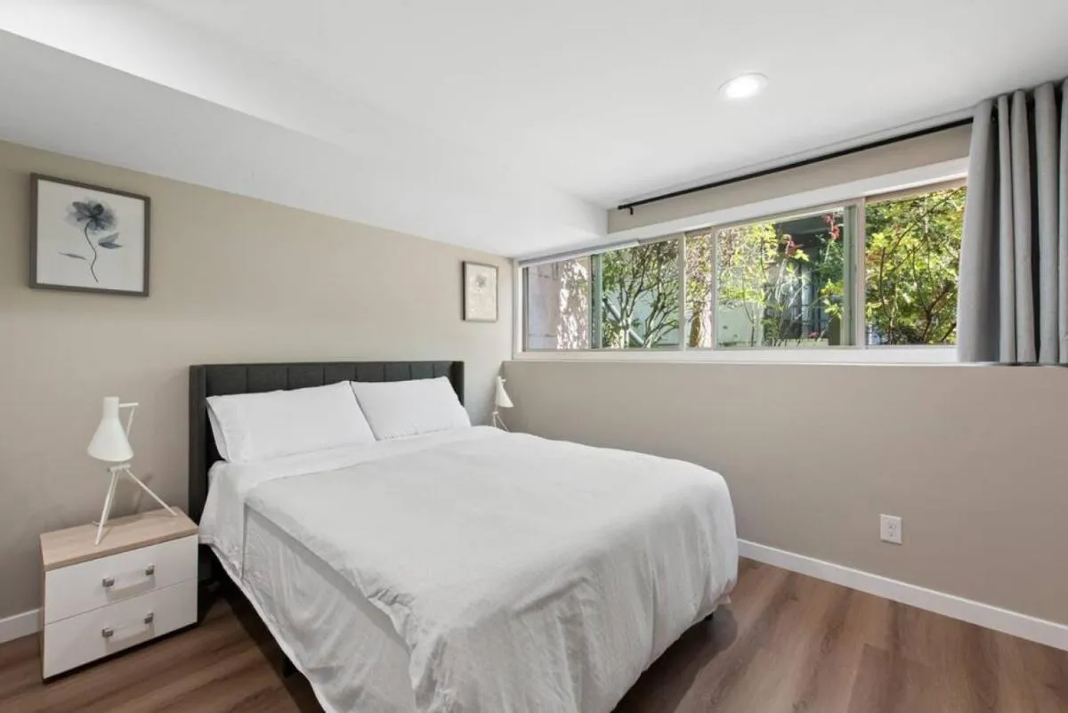 Image 6 of Stylish & Spacious Retreat in Downtown Bellevue
