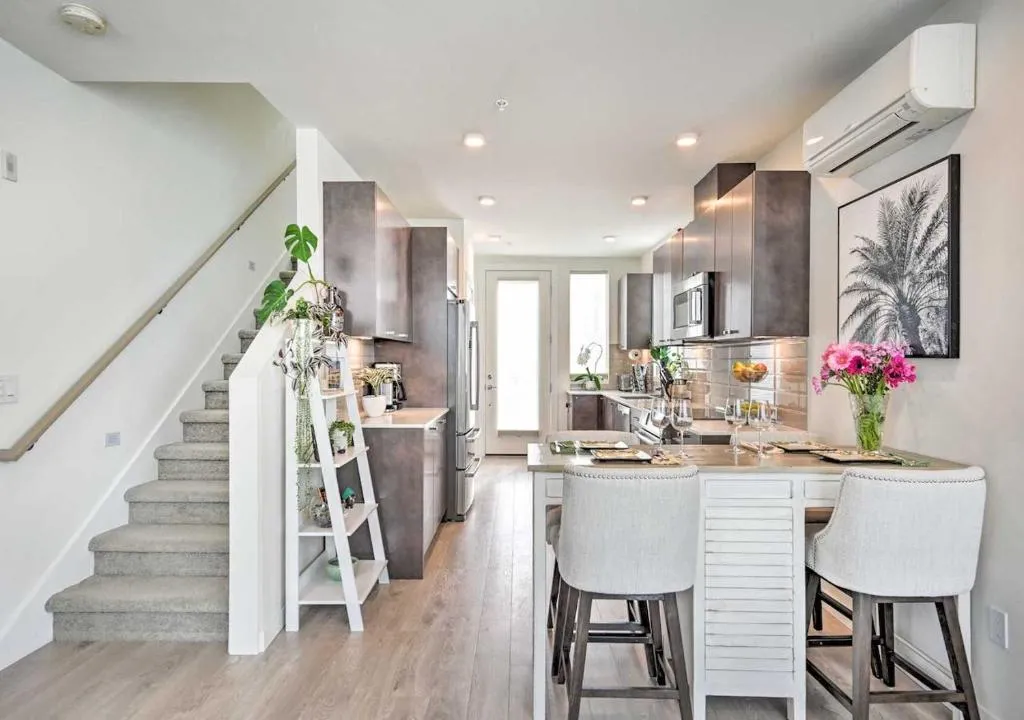 Image of Stylish Townhome in Ballard