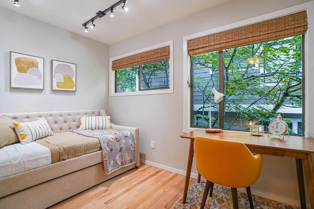 Image of Sunlit contemporary Bellevue Home w a Lush Garden