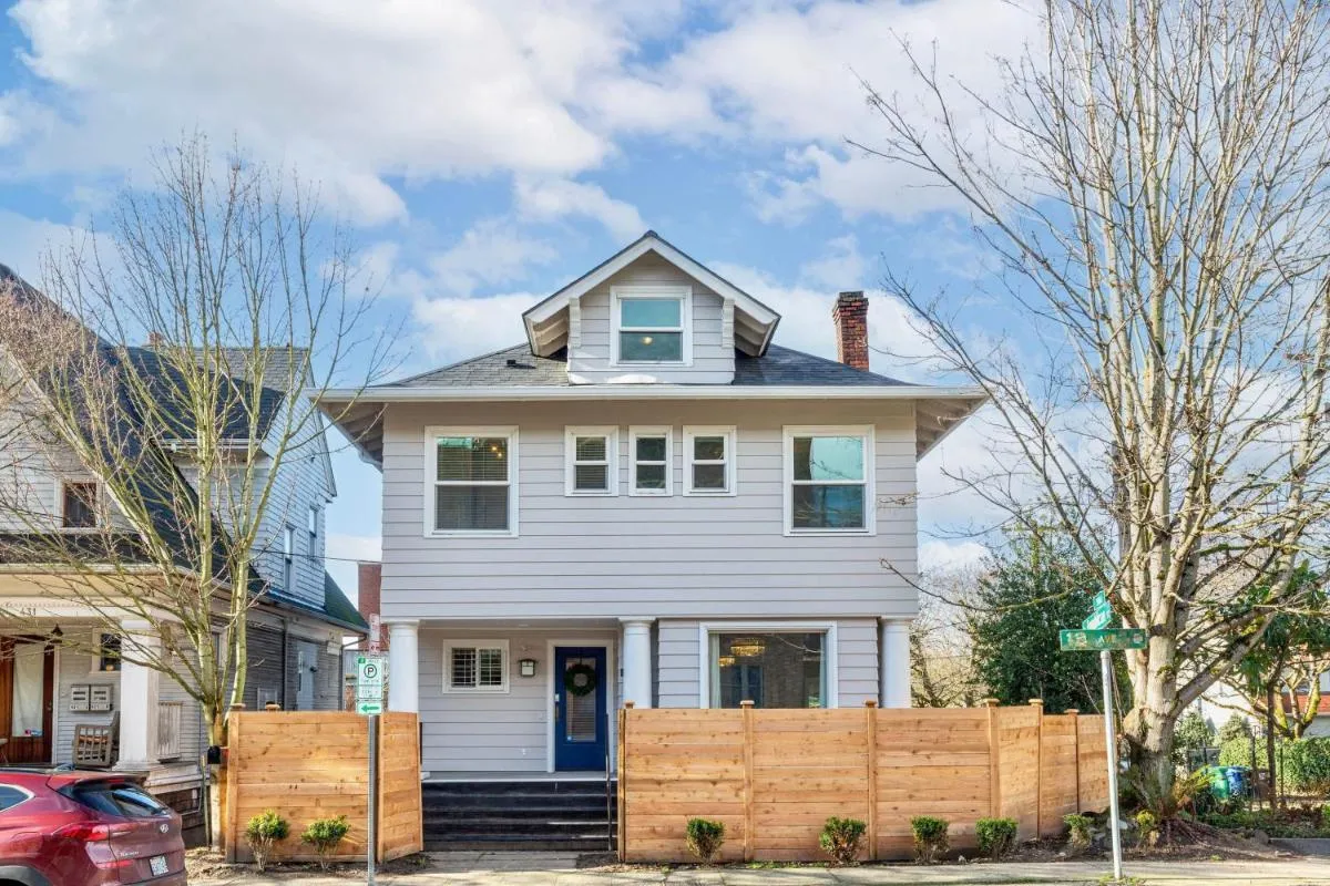 Image 5 of Vintage Meets Modern Spacious Capitol Hill Single Family home with 97 walk score