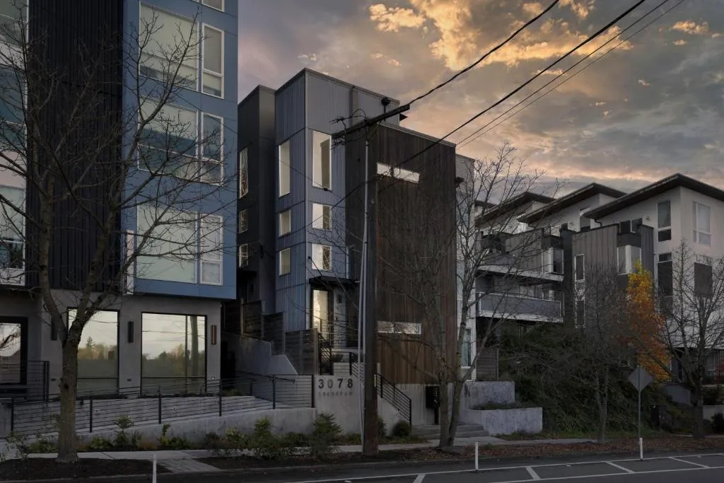 Image of West Seattle – Mins to Downtown!