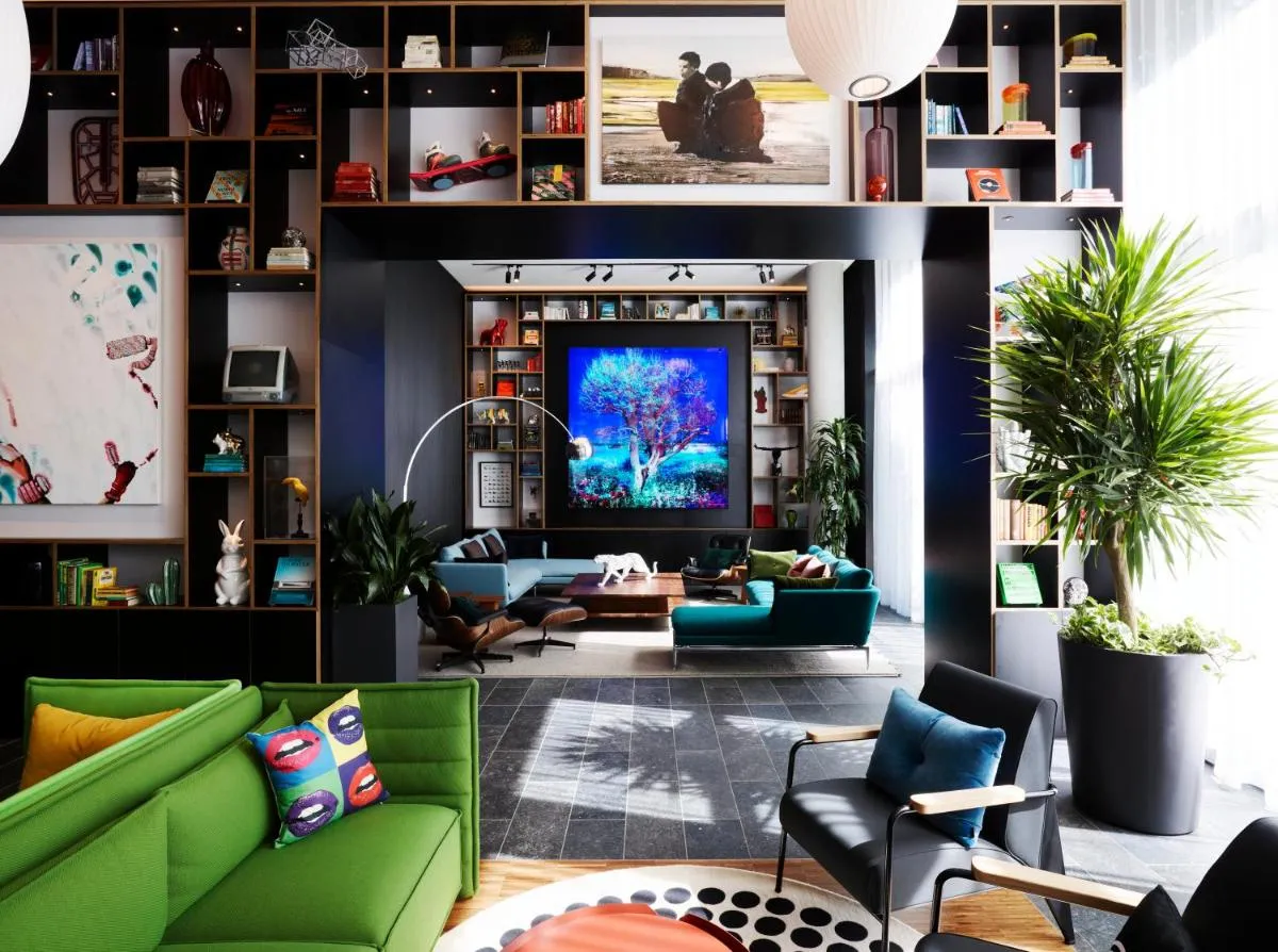 Image 2 of citizenM Seattle South Lake Union